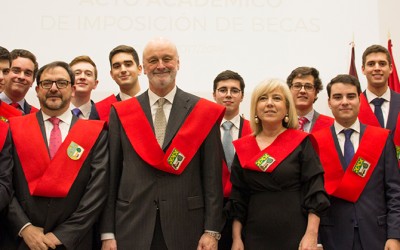 Acto Académico de Imposición de Becas Colegiales