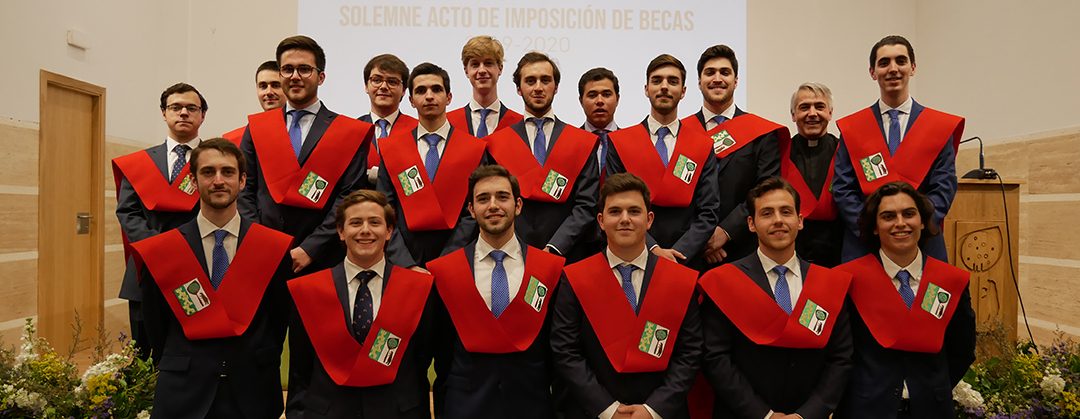 Solemne Acto de Imposición de Becas Colegiales curso 19/20